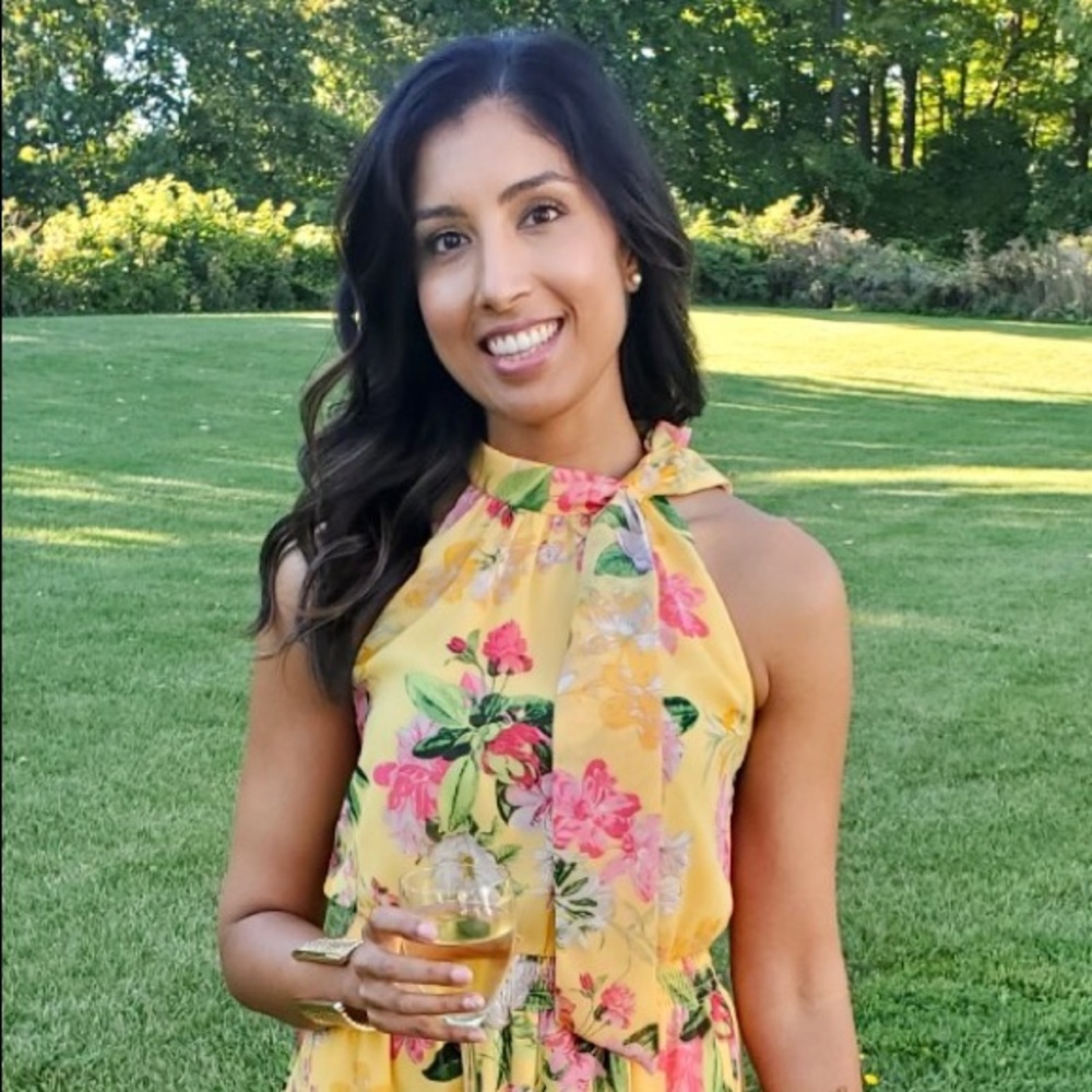 Meet your Posher, Faiza